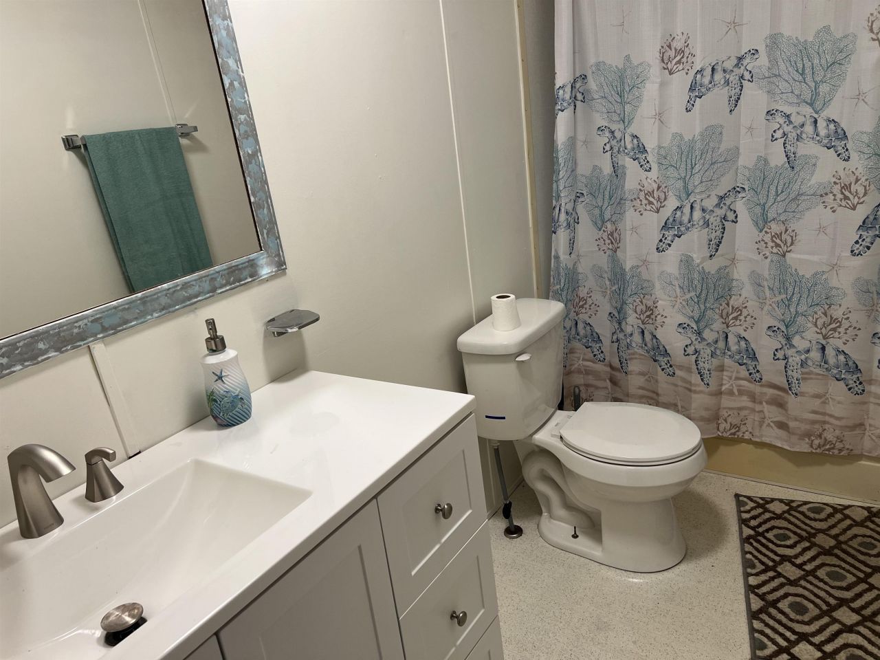 1672 Ursa Major Dr. Photo 23