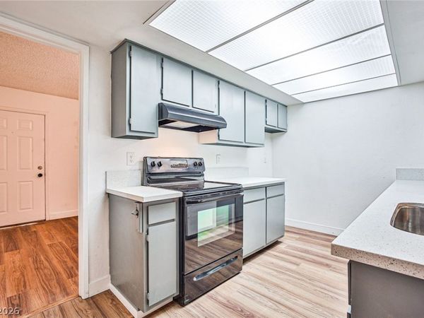 3585 Arville Street , Unit 403A, Las Vegas, NV 89103