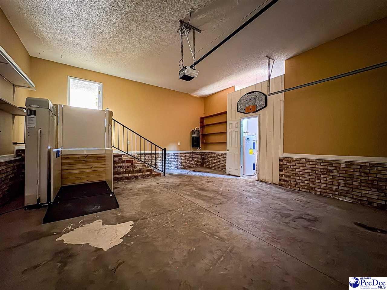 2110 Glenmore Way Photo 13