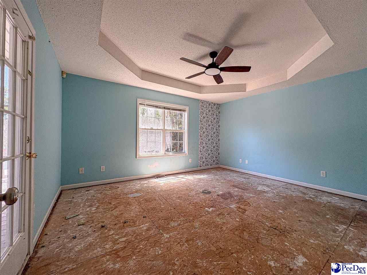 2110 Glenmore Way Photo 14
