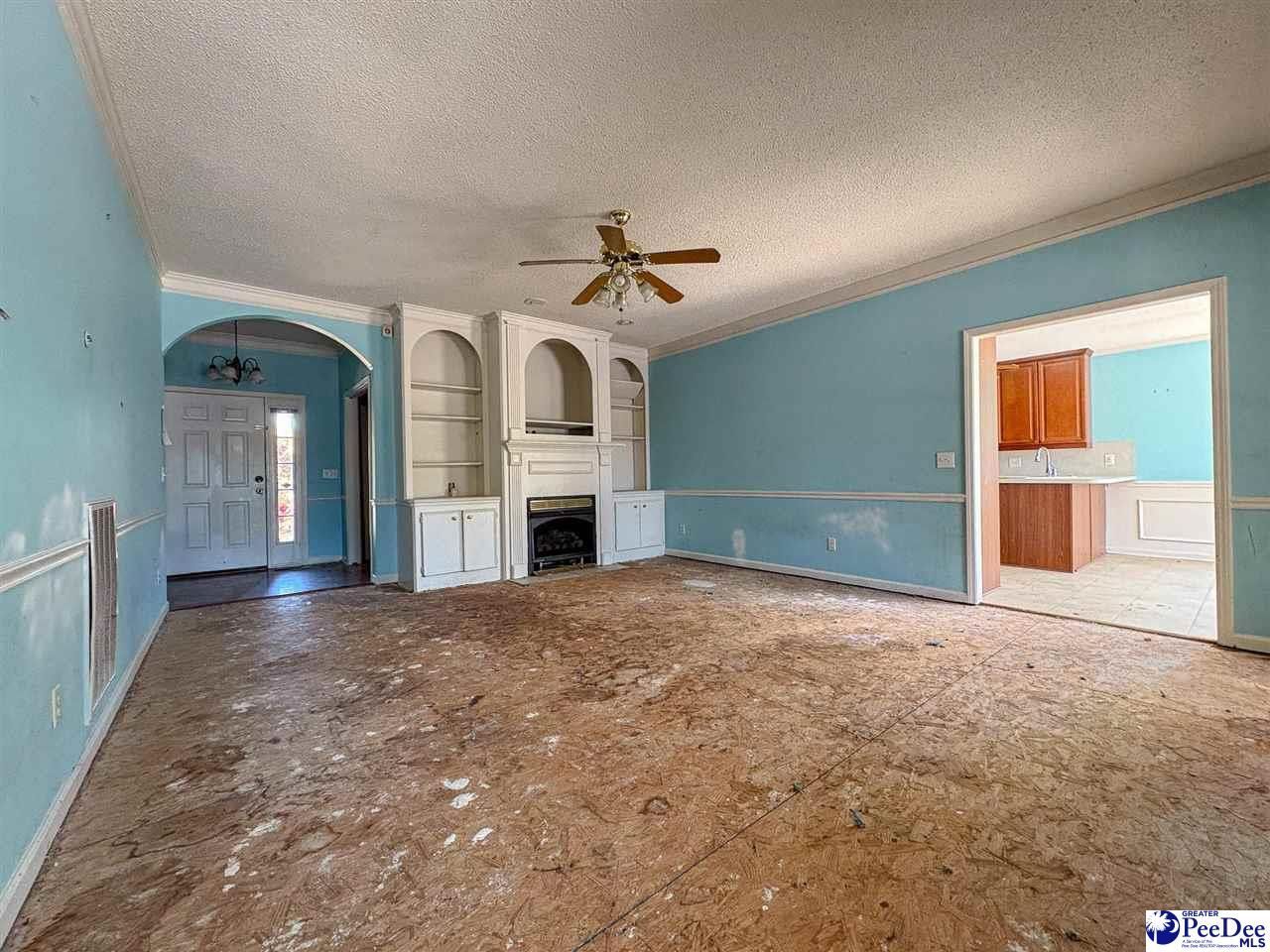 2110 Glenmore Way Photo 4