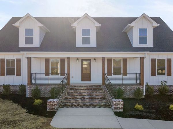 8184 Gideon Rd, Greenbrier, TN 37073