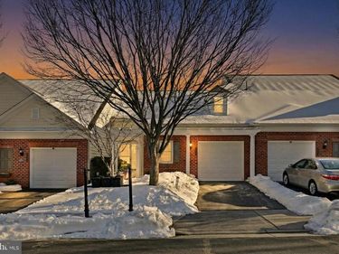 44397 OAKMONT MANOR SQUARE, ASHBURN, VA 20147