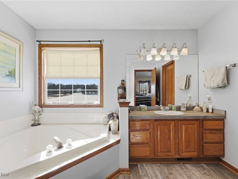 14716 Lawmont Street, North Lawrence, OH 44666 Photo 23