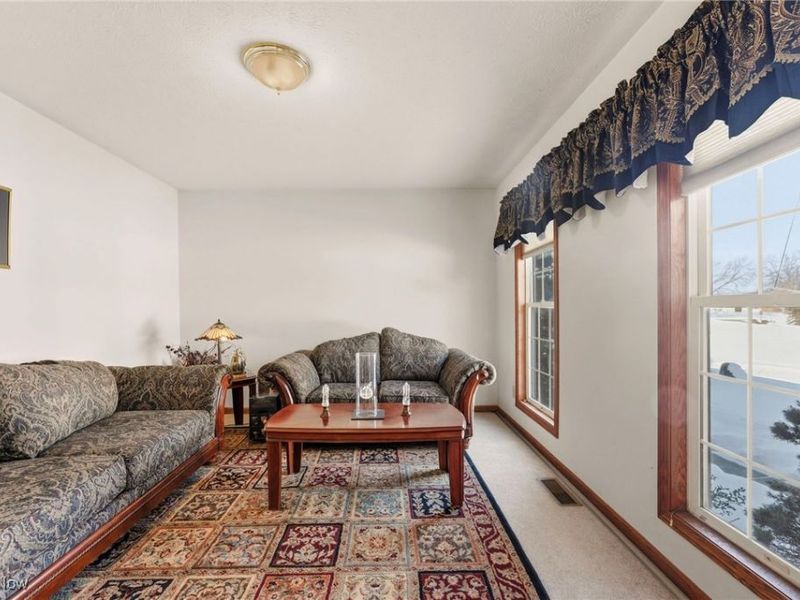 14716 Lawmont Street, North Lawrence, OH 44666 Photo 5