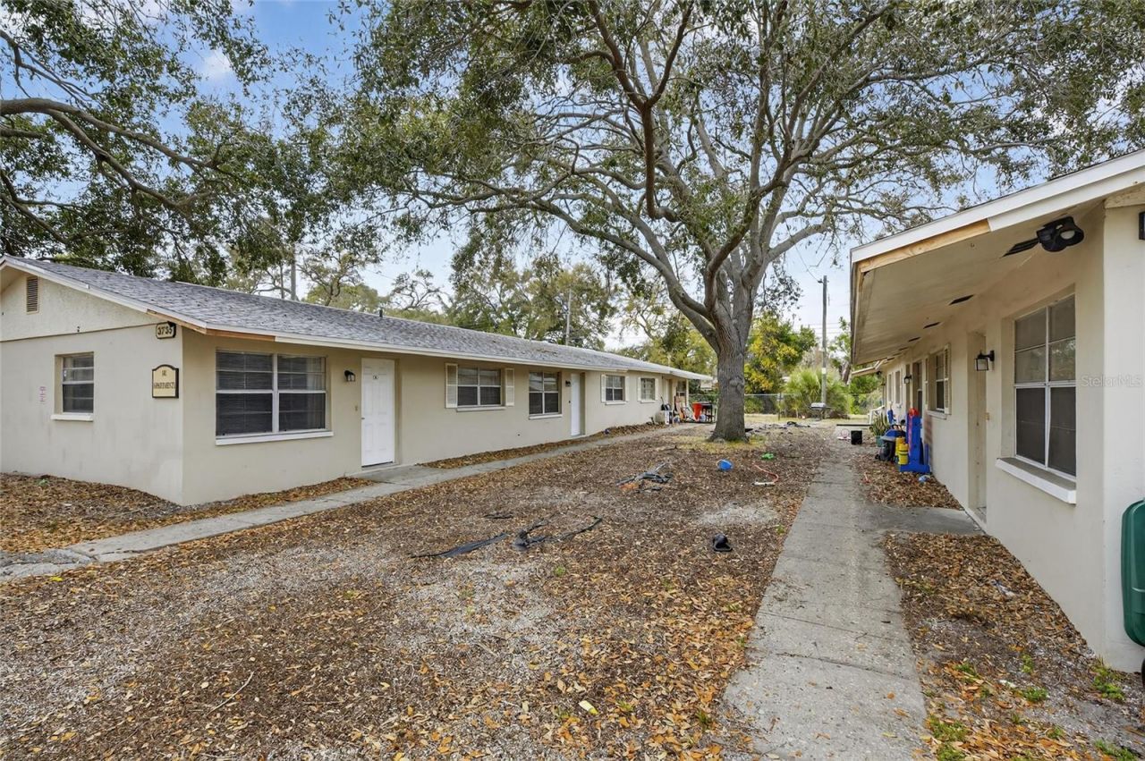 3735 141st Place, Largo, FL 33771 Photo