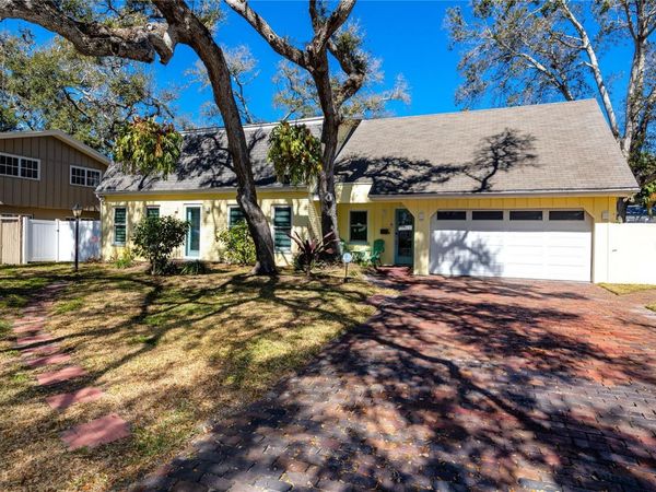 8279 29TH AVENUE N, ST PETERSBURG, FL 33710