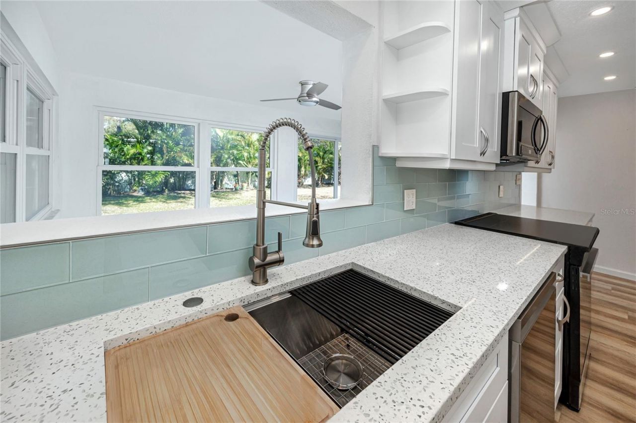 8279 29th Avenue N, Saint Petersburg, FL 33710 Photo