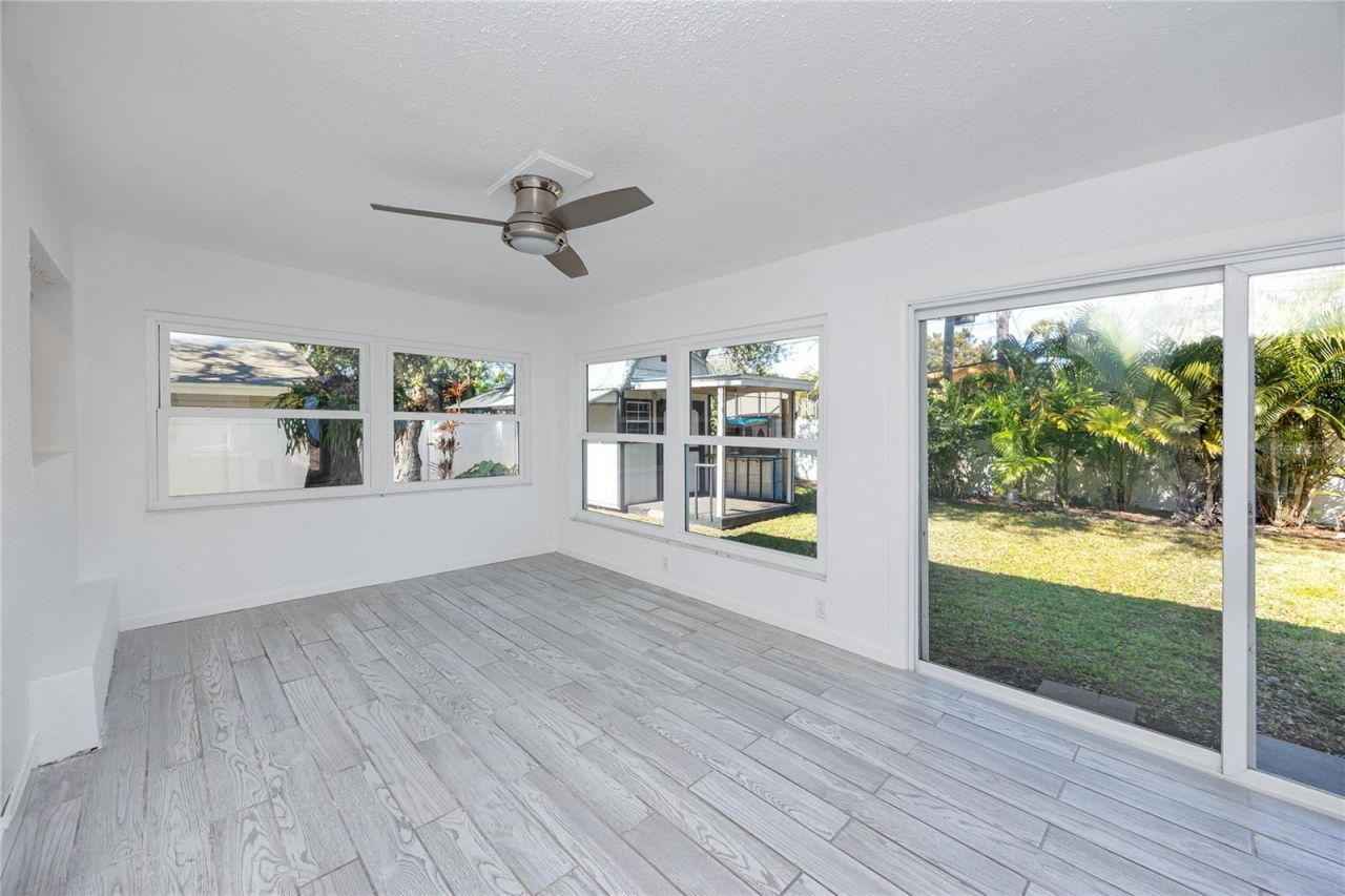 8279 29th Avenue N, Saint Petersburg, FL 33710 Photo