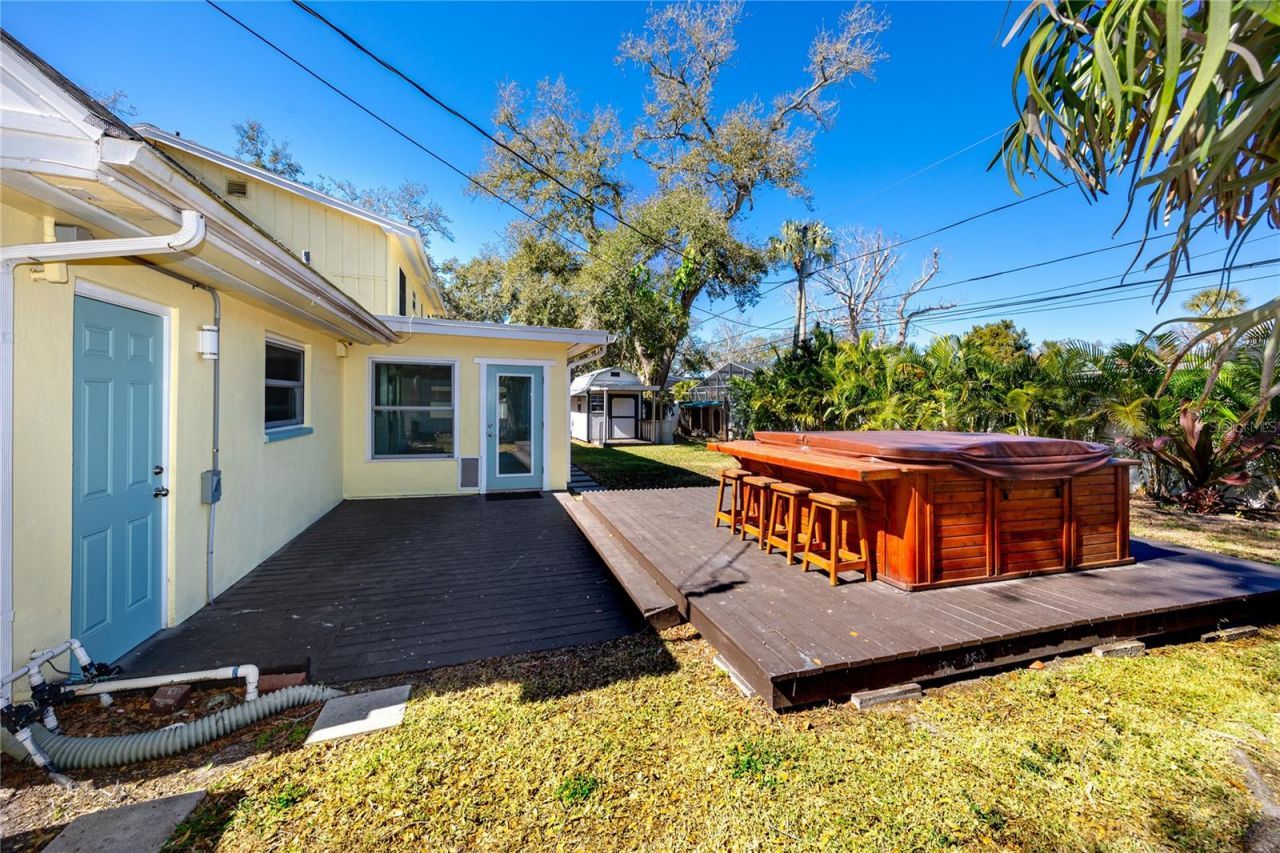 8279 29th Avenue N, Saint Petersburg, FL 33710 Photo