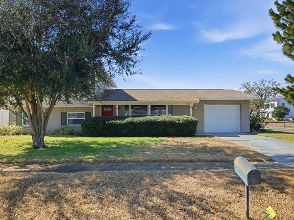 6116 N GLEN AVENUE, TAMPA, FL 33614