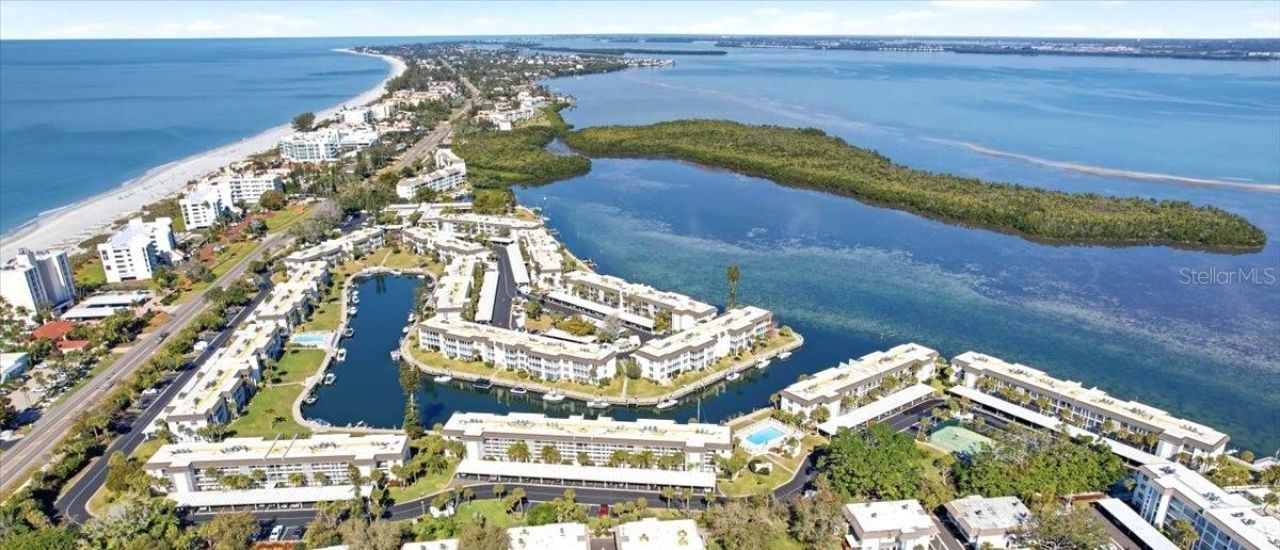 4350 Chatham Drive, Unit 205, Longboat Key, FL 34228 Photo