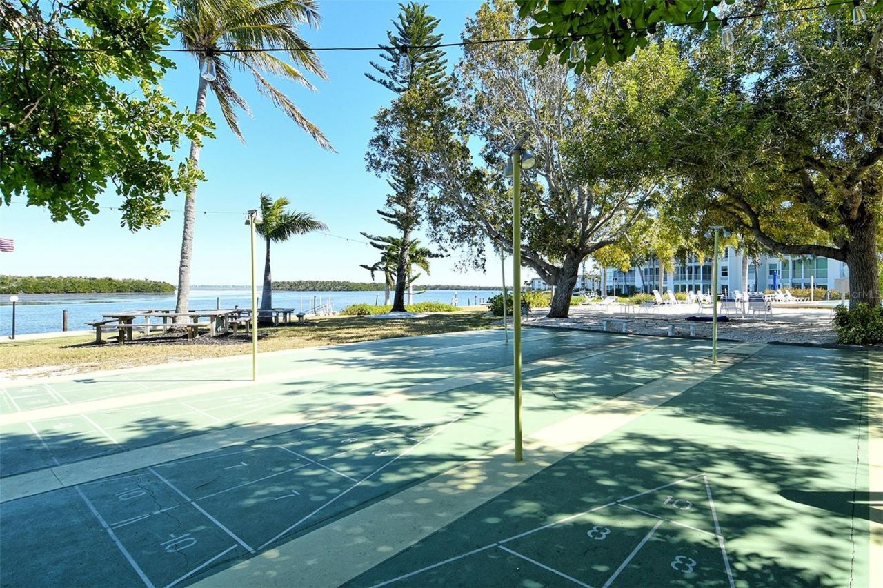 4350 Chatham Drive, Unit 205, Longboat Key, FL 34228 Photo