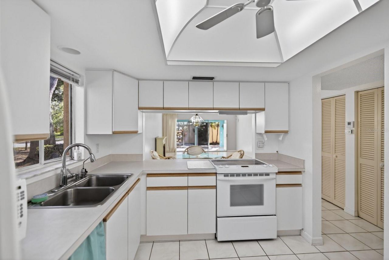 1111 W Faith Circle, Unit 1003, Bradenton, FL 34212 Photo