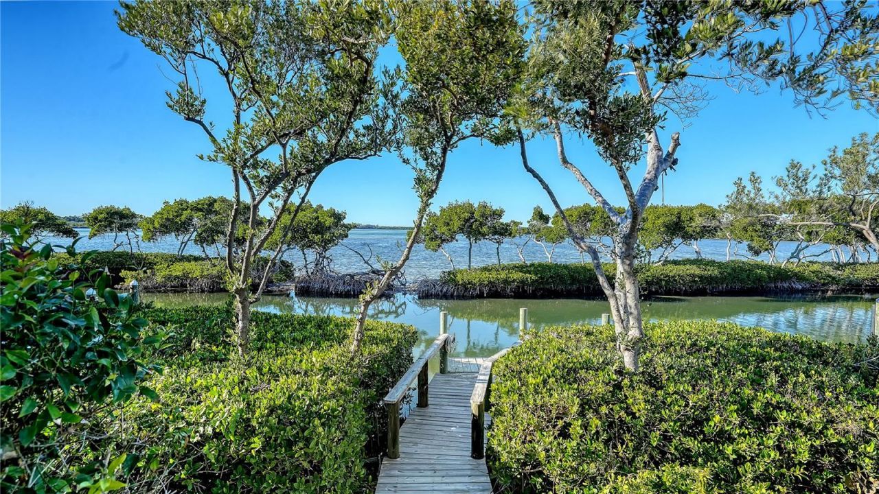 3548 Fair Oaks Lane, Longboat Key, FL 34228 Photo