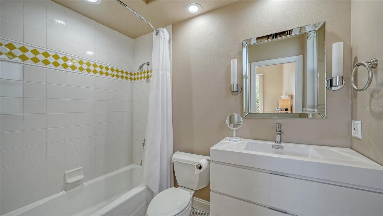 3548 Fair Oaks Lane, Longboat Key, FL 34228 Photo