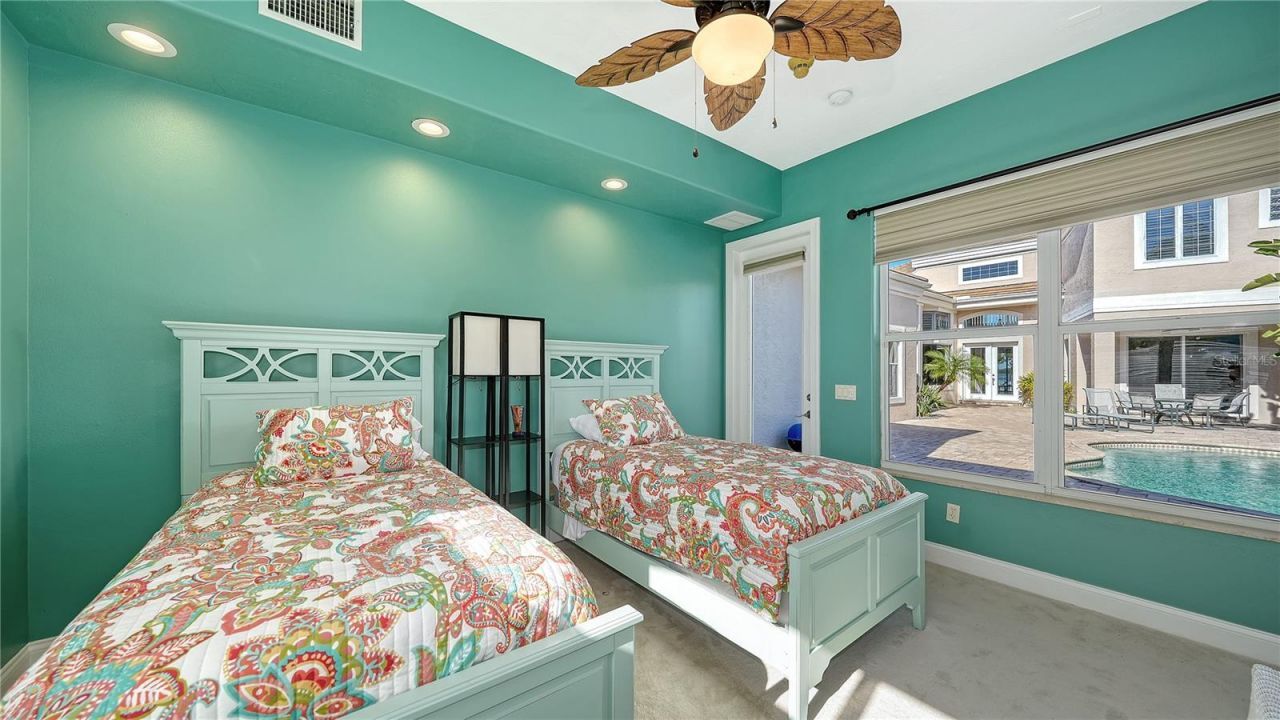 3548 Fair Oaks Lane, Longboat Key, FL 34228 Photo