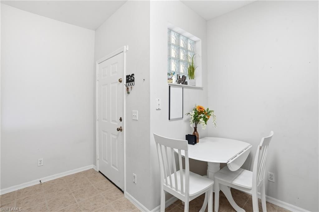 4117 Bellasol Cir, Unit 124, Fort Myers, FL 33916 Photo