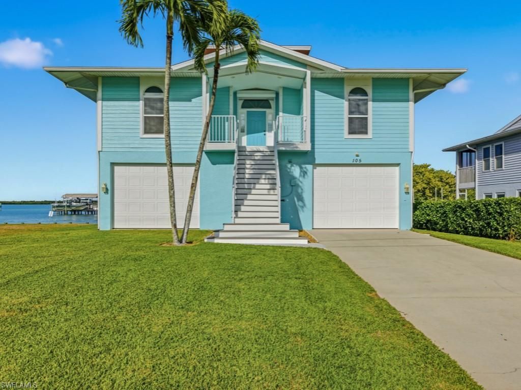 105 Pago Pago Dr W, Naples, FL 34113 Photo