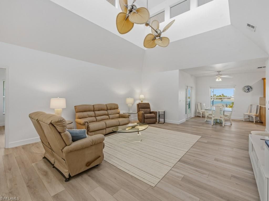 105 Pago Pago Dr W, Naples, FL 34113 Photo