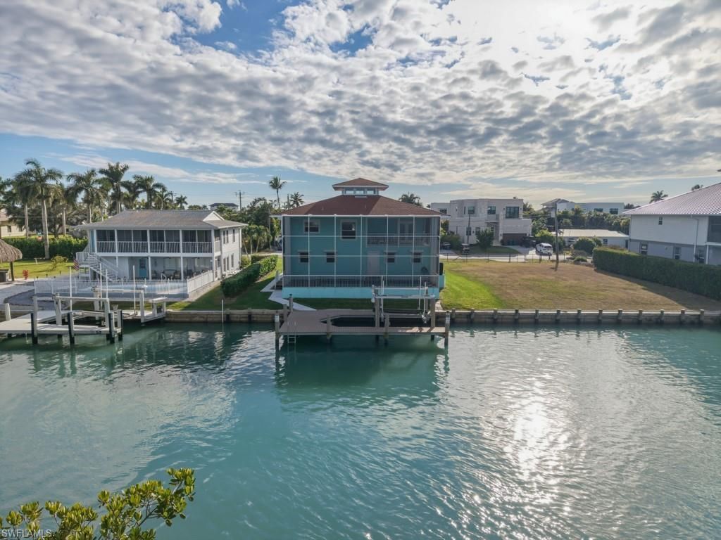 105 Pago Pago Dr W, Naples, FL 34113 Photo