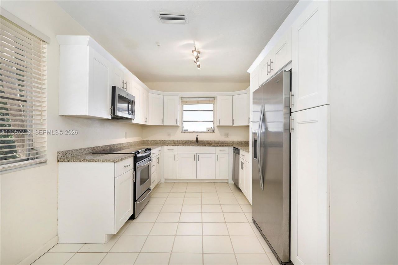 5610 San Vicente St, Coral Gables, FL 33146 Photo