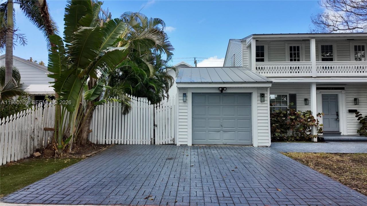 201 Nottingham Blvd, West Palm Beach, FL 33405 Photo