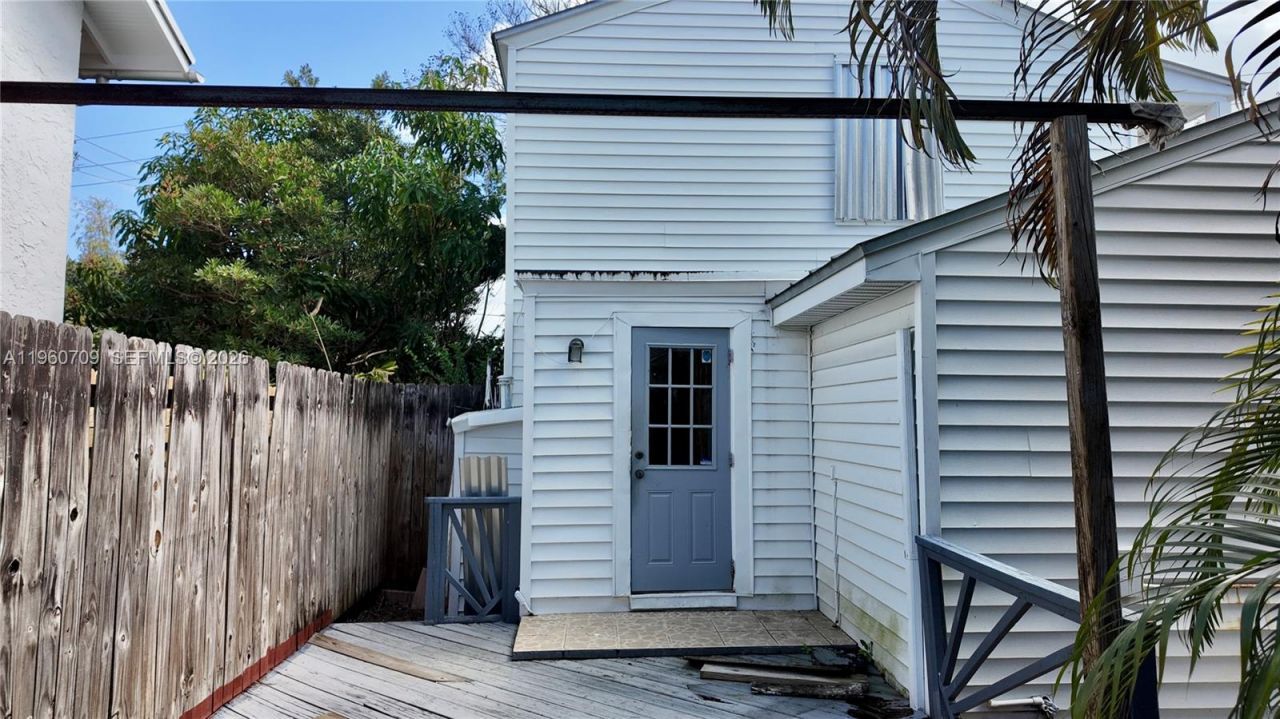 201 Nottingham Blvd, West Palm Beach, FL 33405 Photo