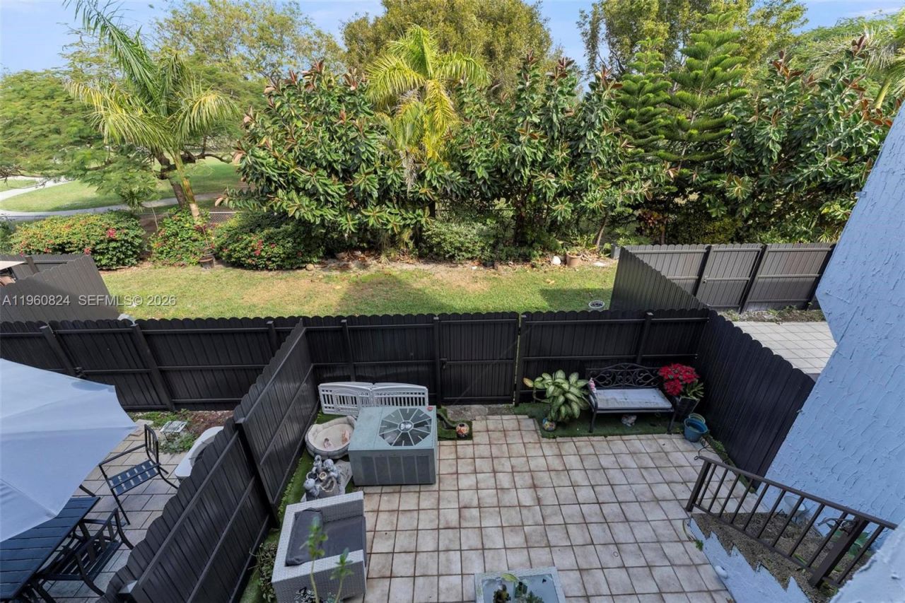 6502 Kendale Lakes Dr, Unit 207, Miami, FL 33183 Photo