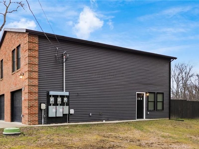 13134 Pine Road NE, Thornville, OH 43076 Photo 2