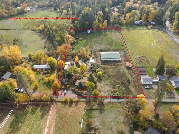 1931 Sleepy Hollow Loop, Grants Pass, OR 97527