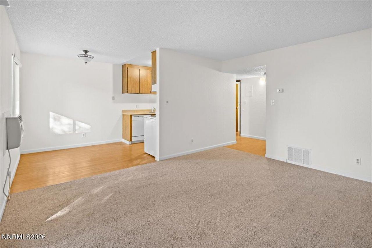 400 S Saliman Road, Unit 25, Carson City, NV 89701 Photo