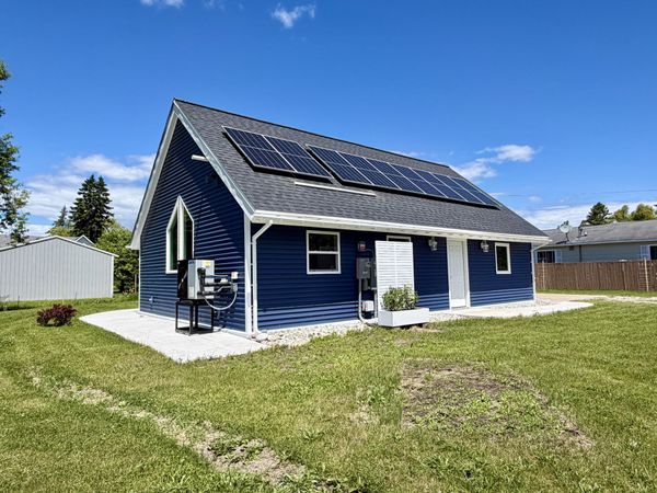 415 George Street, Cheboygan, MI 49721