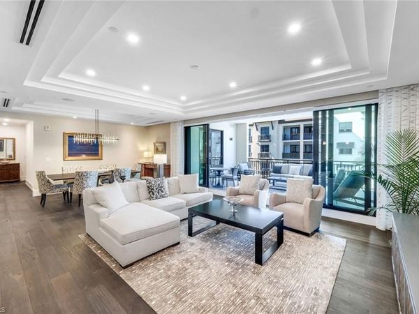 1130 3rd AVE S, Unit 405, NAPLES, FL 34102