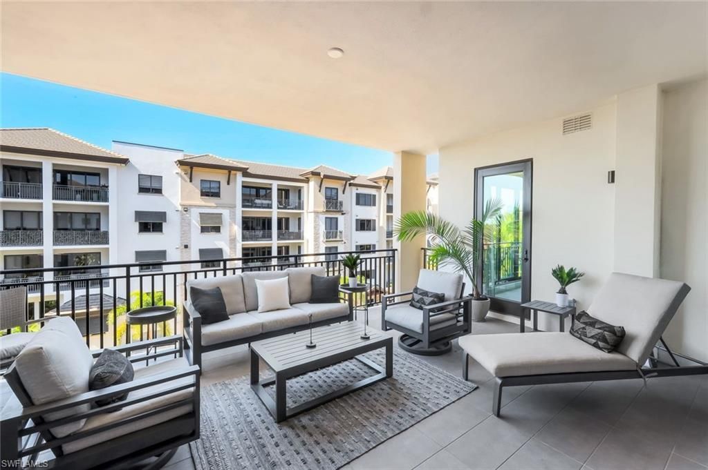 1130 3rd Ave S, Unit 405, Naples, FL 34102 Photo