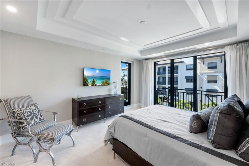 1130 3rd Ave S, Unit 405, Naples, FL 34102 Photo