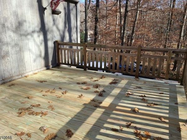 4 Tannery Rd, Hardwick, NJ 07825