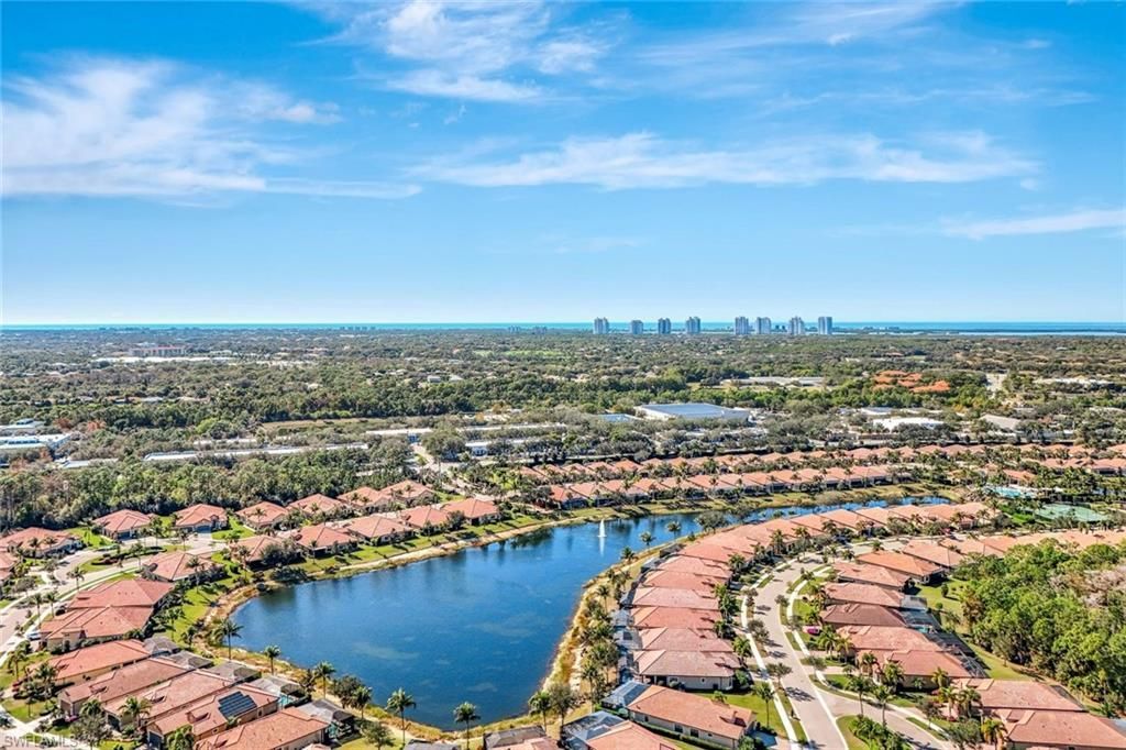 9142 Isla Bella Cir, Bonita Springs, FL 34135 Photo