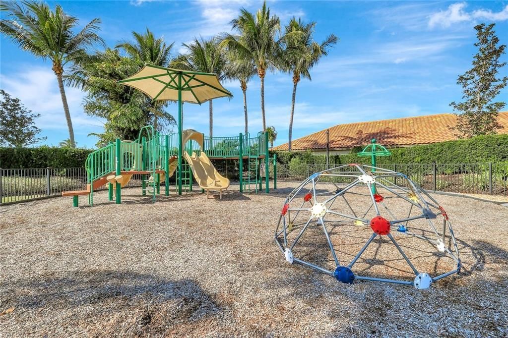 9142 Isla Bella Cir, Bonita Springs, FL 34135 Photo