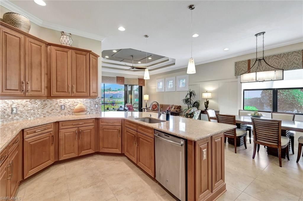 9142 Isla Bella Cir, Bonita Springs, FL 34135 Photo