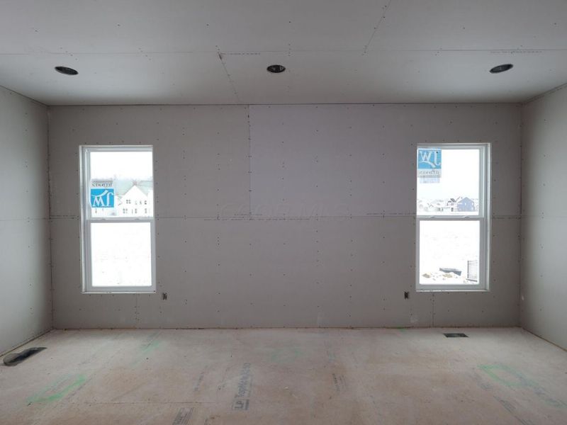 1043 Interchange Drive , Plain City, OH 43064 Photo 3