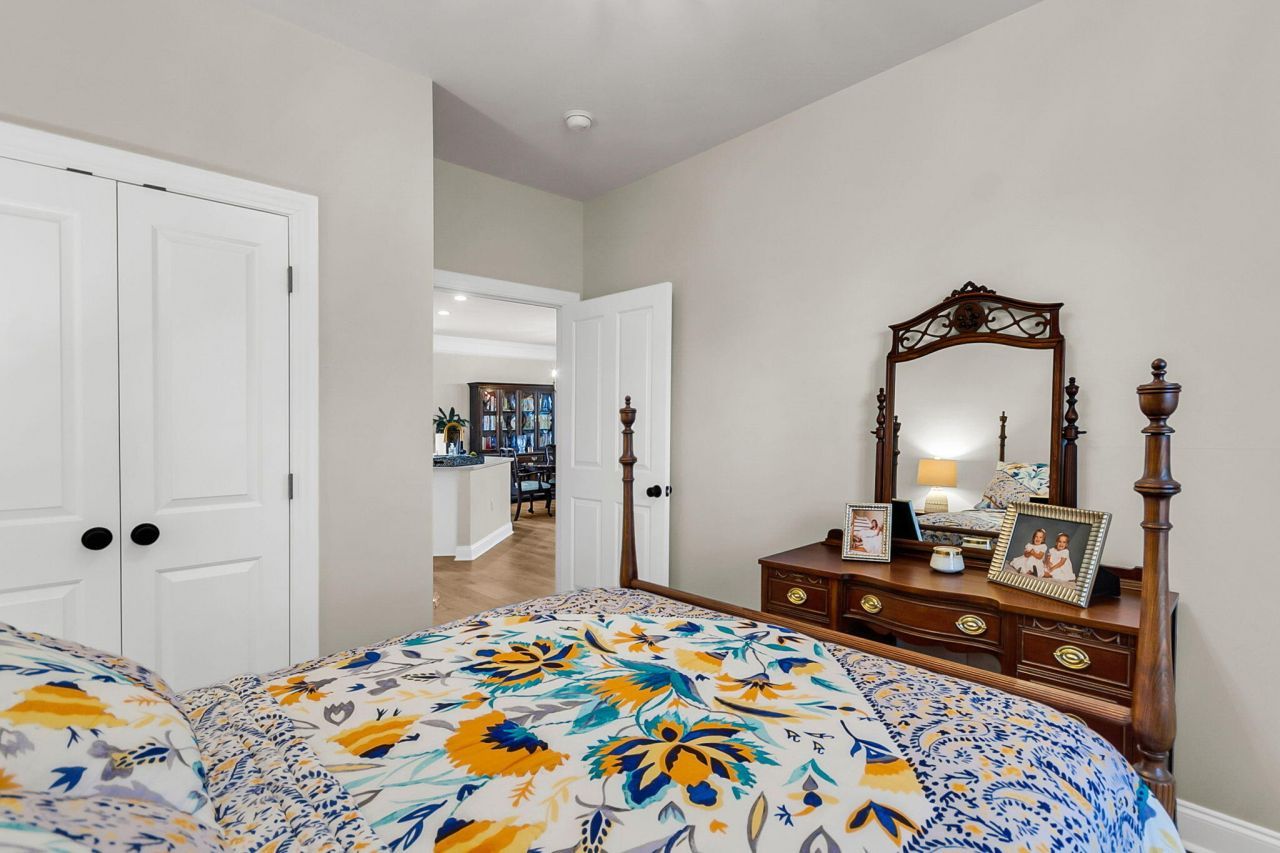 2244 Ashley Crossing Drive Photo 17