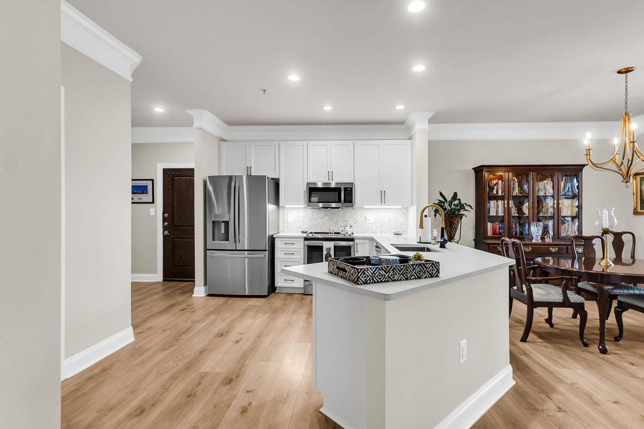 2244 Ashley Crossing Drive Photo 26