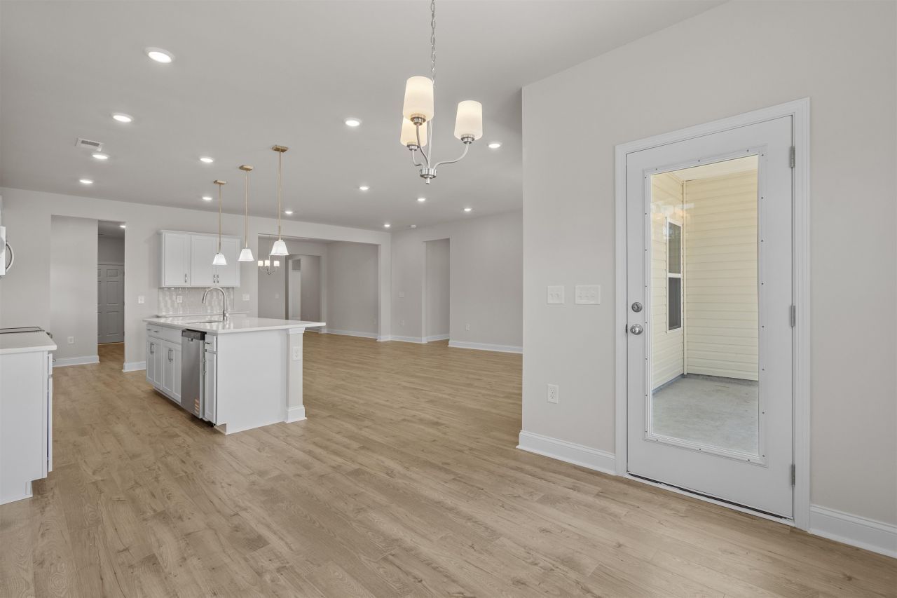 4138 Highway 554 Photo 15