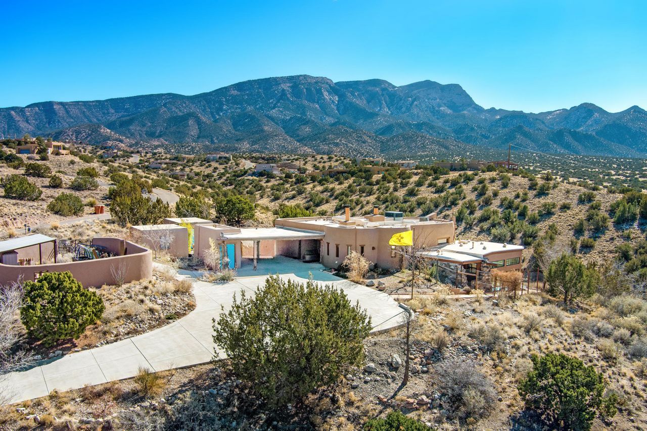 48 Calle Del Sol, Placitas, NM 87043 Main Photo