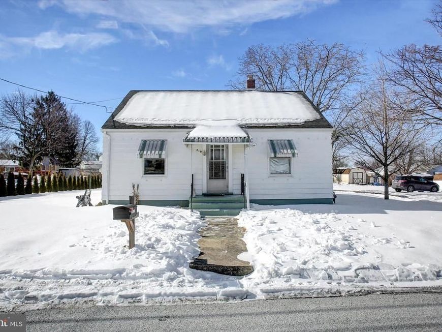 210 Jones Avenue S, Mont Alto, PA 17237 Main Photo