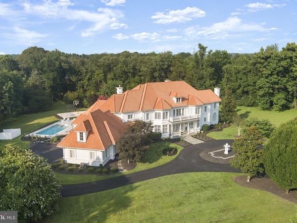 9500 GEORGETOWN PIKE, GREAT FALLS, VA 22066