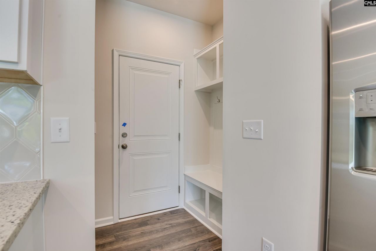 1727 Sweet Meadow Court Photo 13