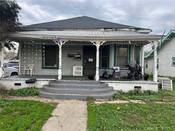 315 S J, Madera, CA 93637