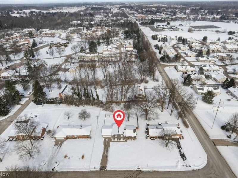 4811 Lawndale Street NW, Canton, OH 44708 Photo 2